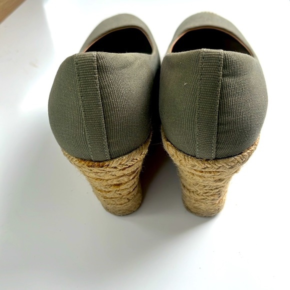 J. Crew Seville Espadrille Wedges Shoes  Green Size 6.5 - Picture 3 of 6